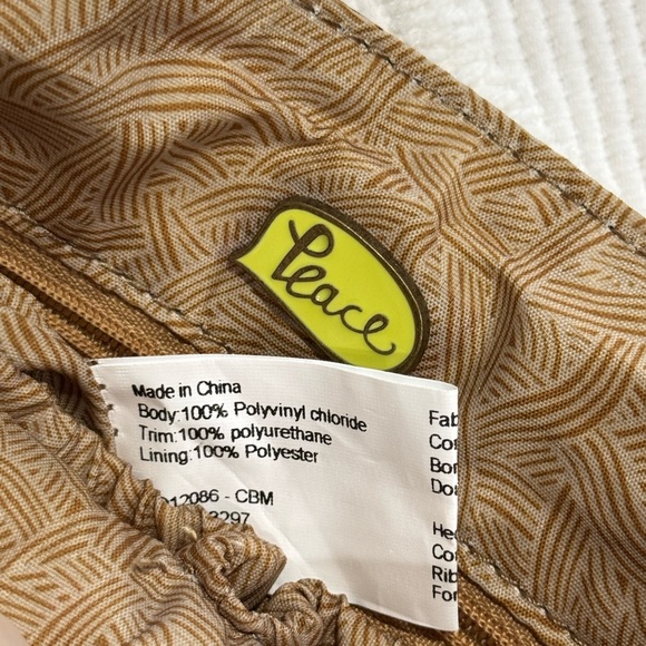 Sakroots Floral Crossbody Bag - Black Multicolor - Picture 10 of 13